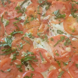 Caprese Pizza