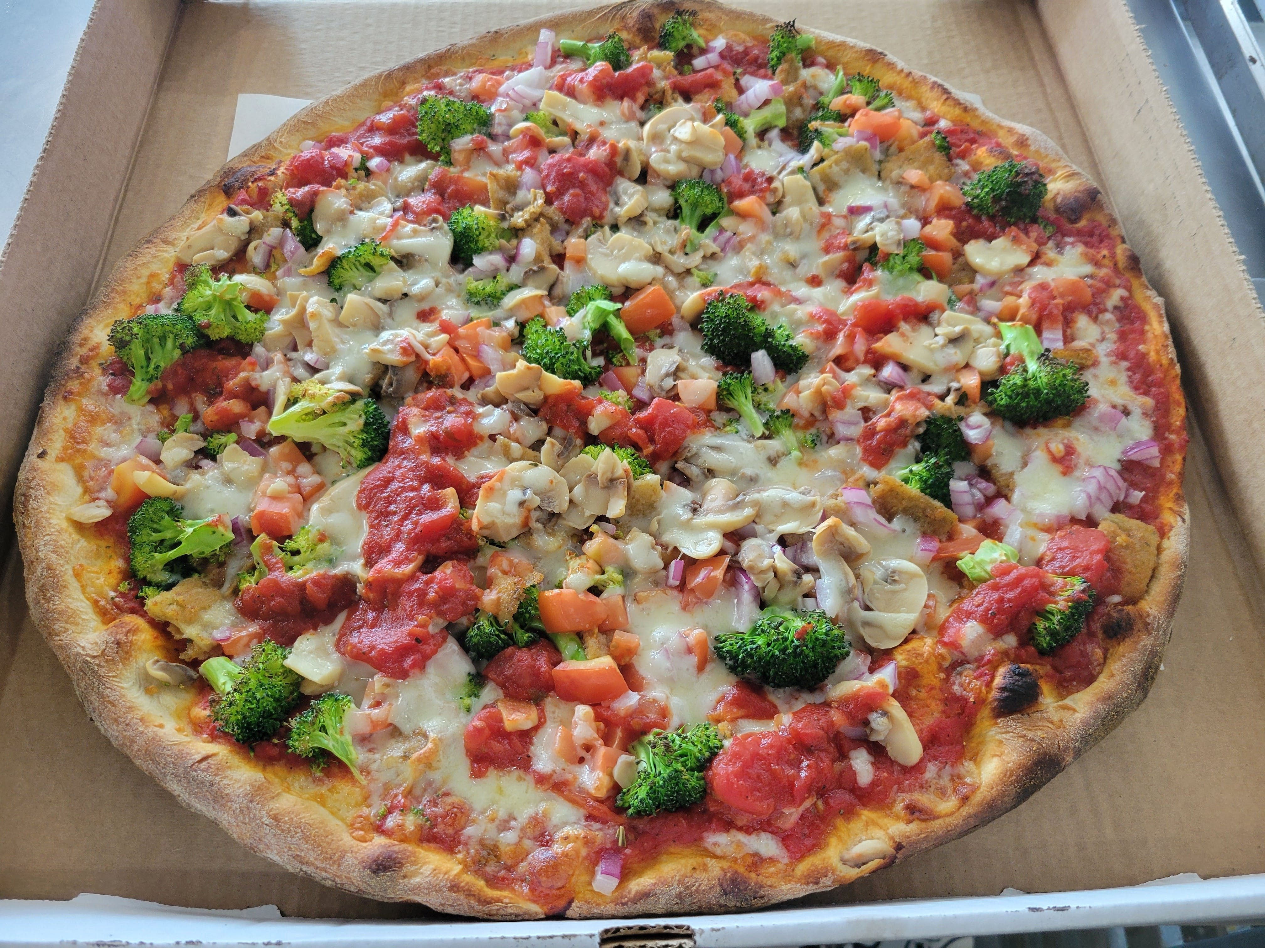 Veggie Pizza Round.