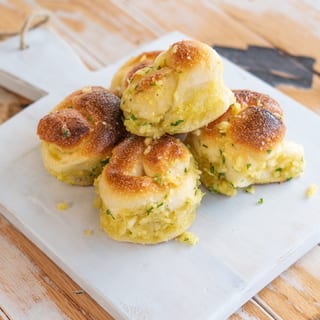 Garlic Knots