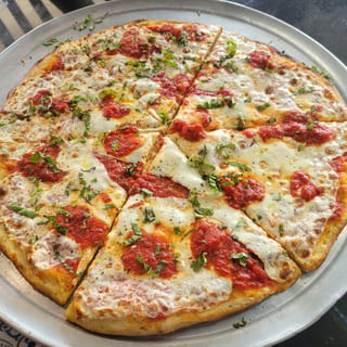 Margherita Pizza Round